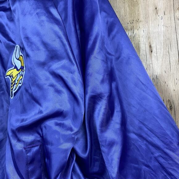 Vintage Chalk Line Minnesota Vikings Satin Bomber Jacket NFL Purple Large - Picture 4 of 13